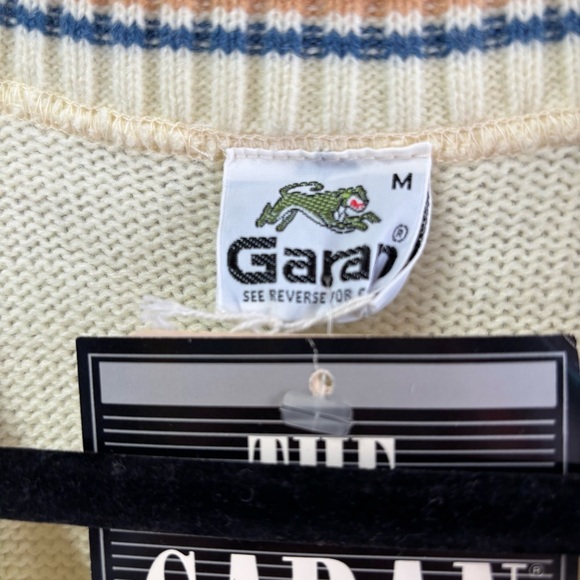 Vintage Knit Cream & Pastel Preppy Sweater Vest Medium NWT - Picture 3 of 6